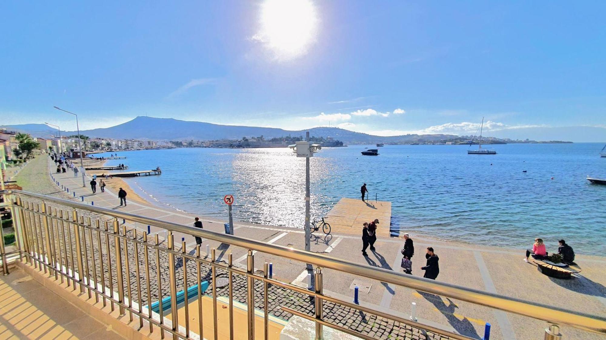 Midilli Konak Foça Exteriör bild