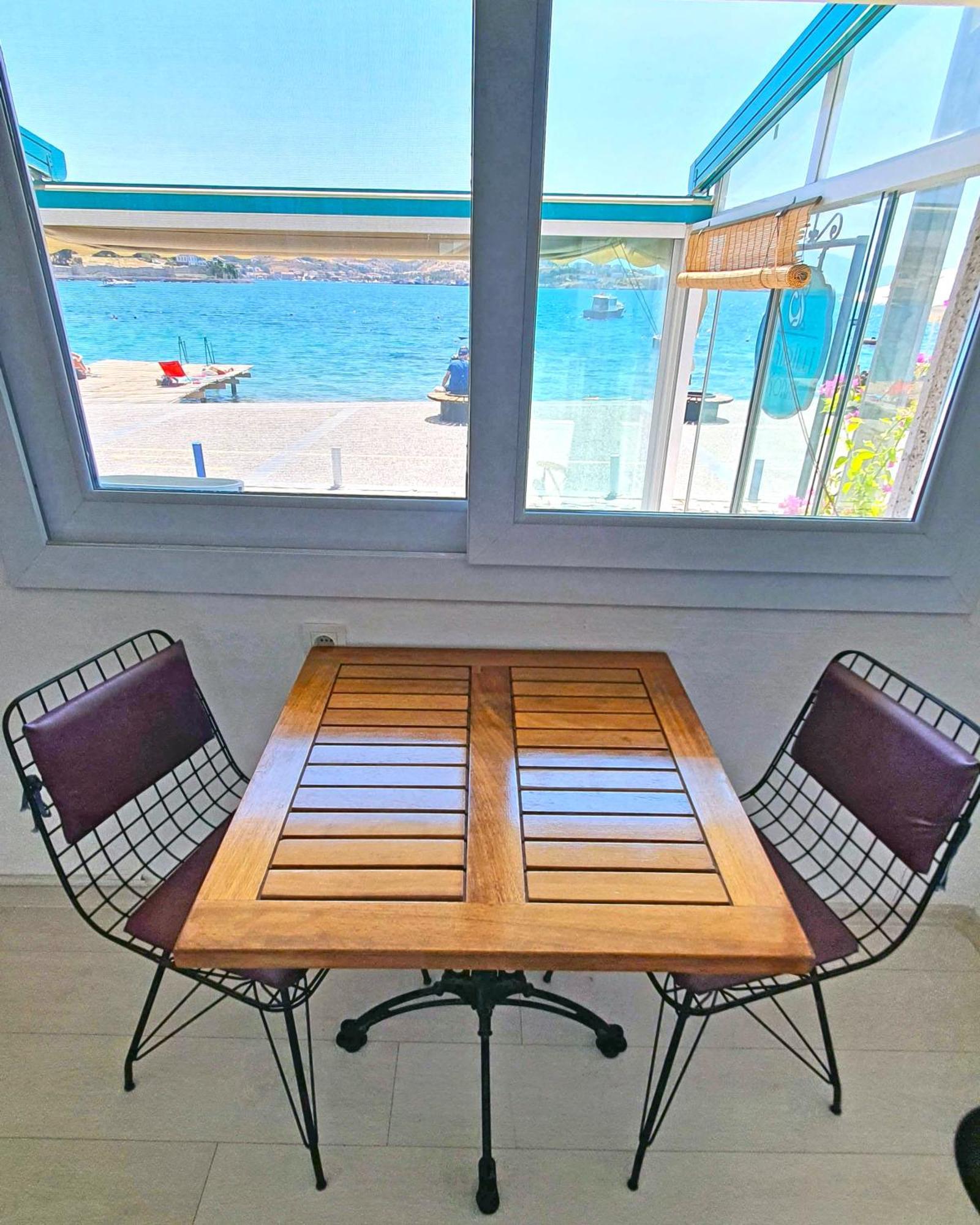 Midilli Konak Foça Rum bild